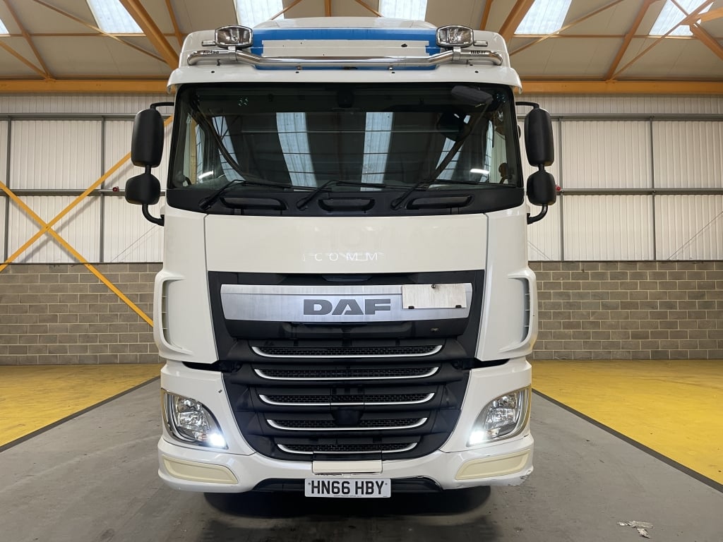 DAF XF106 FTG SPACE CAB *EURO 6* 6X2 TRACTOR UNIT – 2016 – HN66 HBY
