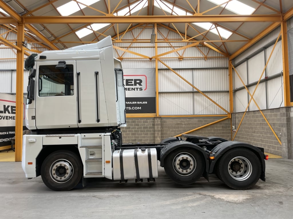 RENAULT MAGNUM 500 EURO 4, TRACTEUR 6X2 – 2007 – M500 GWT
