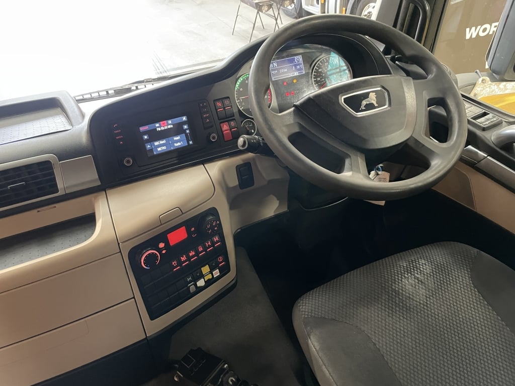 MAN TGS 35.420 *EURO 6* 8X4 STEEL TIPPER – 2018 – NV18 OCW
