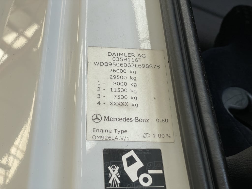 MERCEDES BENZ AXOR 2533 EURO 5, 26 tonnes, 6x2, camion frigorifique – 2012 – PE62 CKF