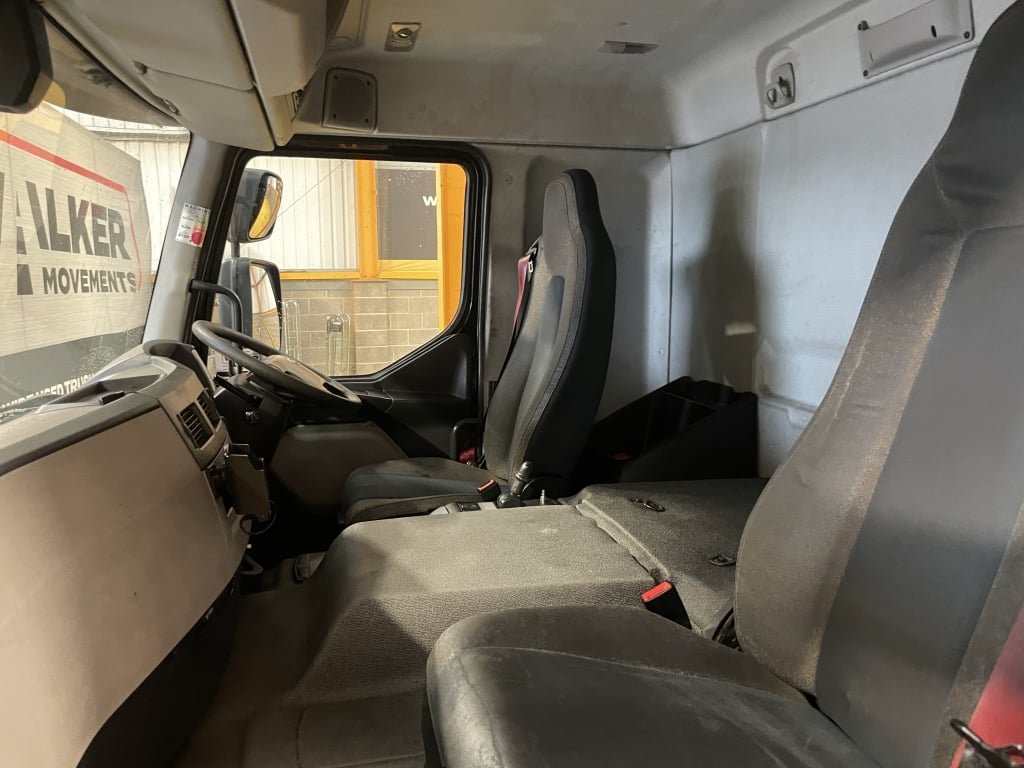 VOLVO FE-250 *EURO 6* 26 TONNE 6X2 CURTAINSIDER – 2017 – PO17 VZP