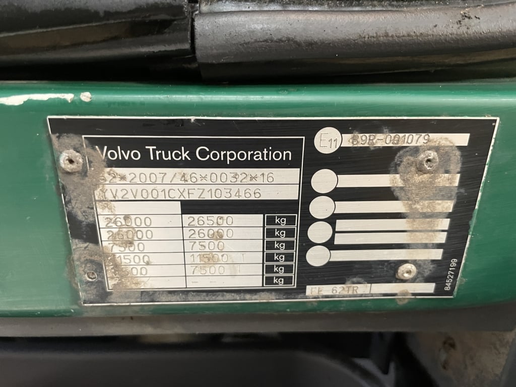VOLVO FE-320 *EURO 6* 26 TONNE 6X2 CURTAINSIDER – 2015 – PO65 UJR