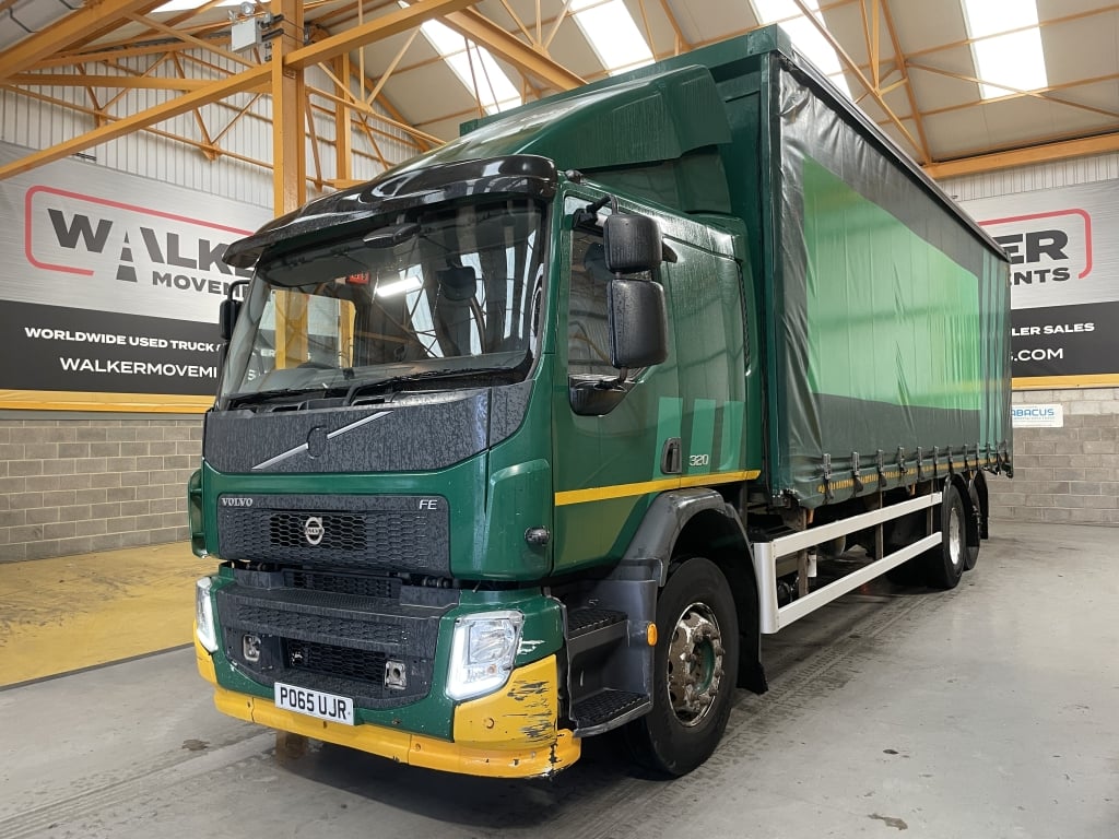 VOLVO FE-320 *EURO 6* 26 TONNE 6X2 CURTAINSIDER – 2015 – PO65 UJR