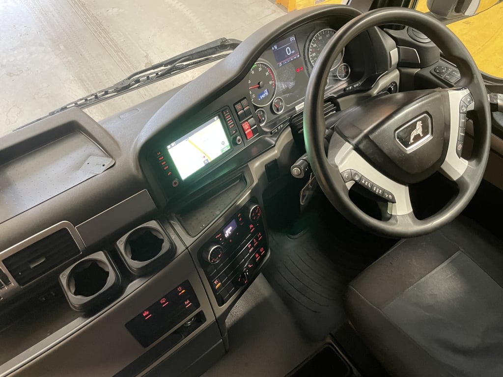 MAN TGX 24.500 *EURO 6* XLX 6X2 TRACTOR UNIT – 2018 – SN68 WBE