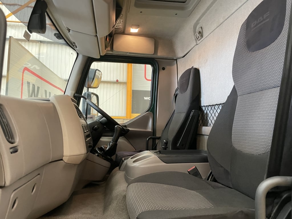 DAF LF260 18-TONNE *EURO 6* CURTAINSIDER – 2017 – SV67 HHJ