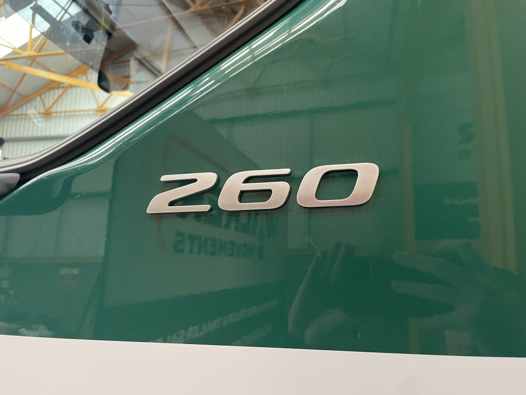 DAF LF260 18-TONNE *EURO 6* CURTAINSIDER – 2017 – SV67 HHK