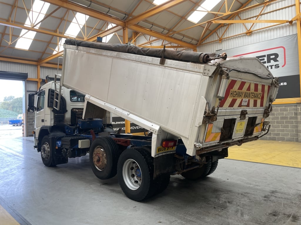 VOLVO FM9 340 6X2 ALUMINIUM INSULATED TIPPER – 2006 – WA06 BYV