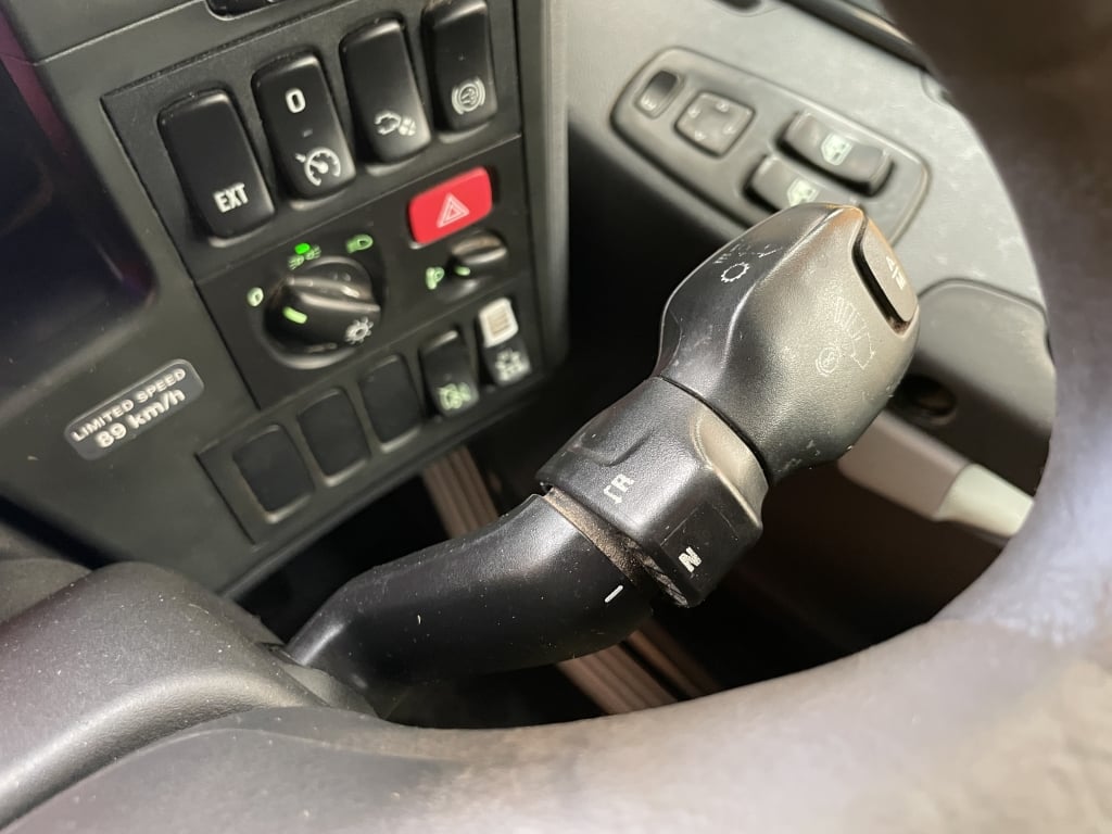 SCANIA G360 8X2 ALUMINIUM BULK BLOWER/TIPPER – 2012 – WV62 CGZ
