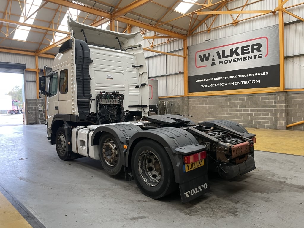 VOLVO FM 450 GLOBETROTTER EURO 5, 6X2 TRACTOR UNIT – 2013 – YJ13 LKY