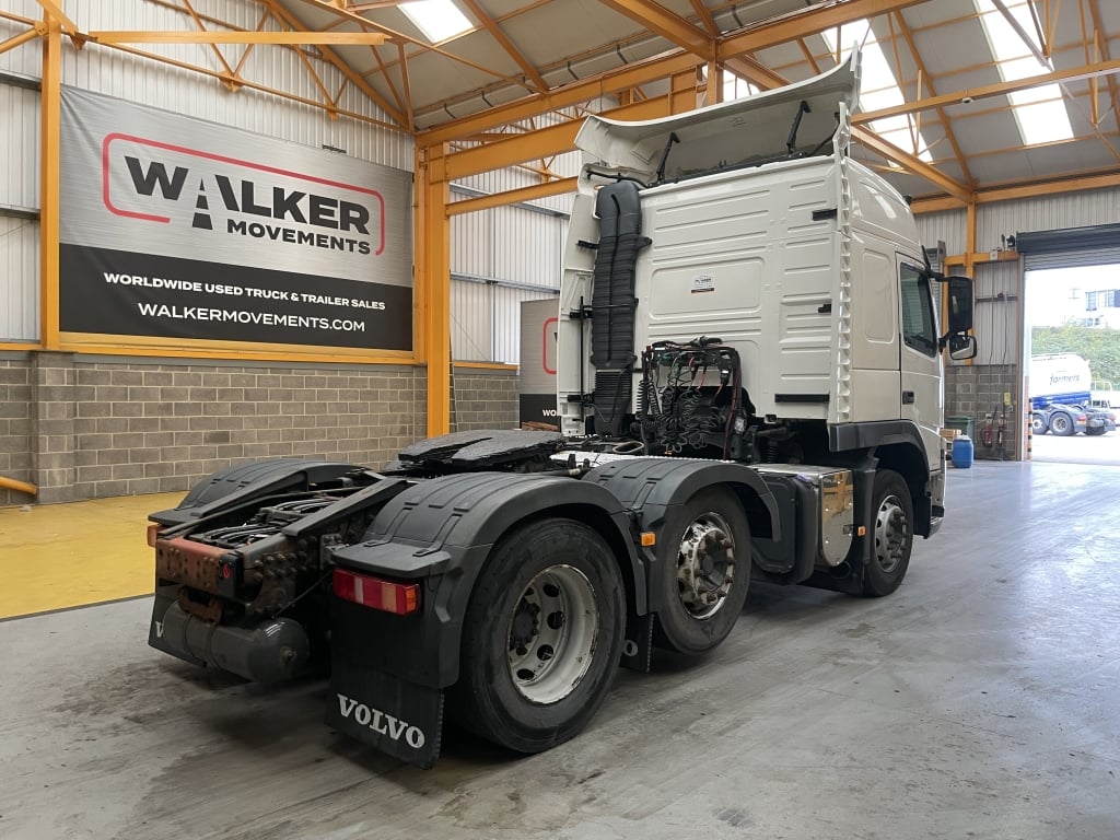 VOLVO FM 450 GLOBETROTTER EURO 5, 6X2 TRACTOR UNIT – 2013 – YJ13 LKY