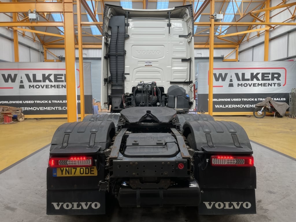 VOLVO FH 500 VERSION 4 GLOBETROTTER *EURO 6* 6X2 TRACTOR UNIT – 2017 – YN17 ODE